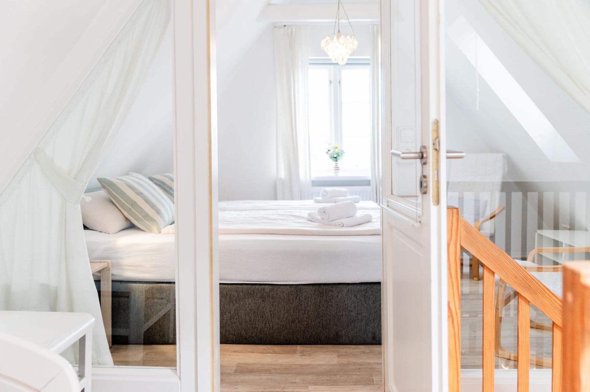 Hafenblick Ferienwohnung In Der Altstadt Mit Parkplatz Flensburgo Exterior foto